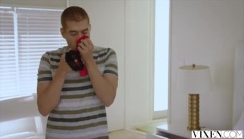 Czech Blonde Victoria Pure Guzzles The Lucky Dick